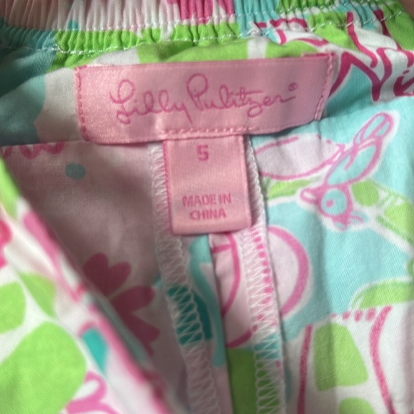 Lilly Pulitzer, little girls skort. Size 5 green/pink/blue. - Picture 2 of 4